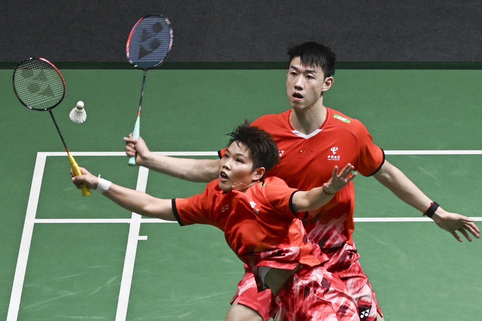 马来西亚队碾压泰国队,石宇奇统治全场 马来西亚队碾压泰国队,石宇奇统治全场