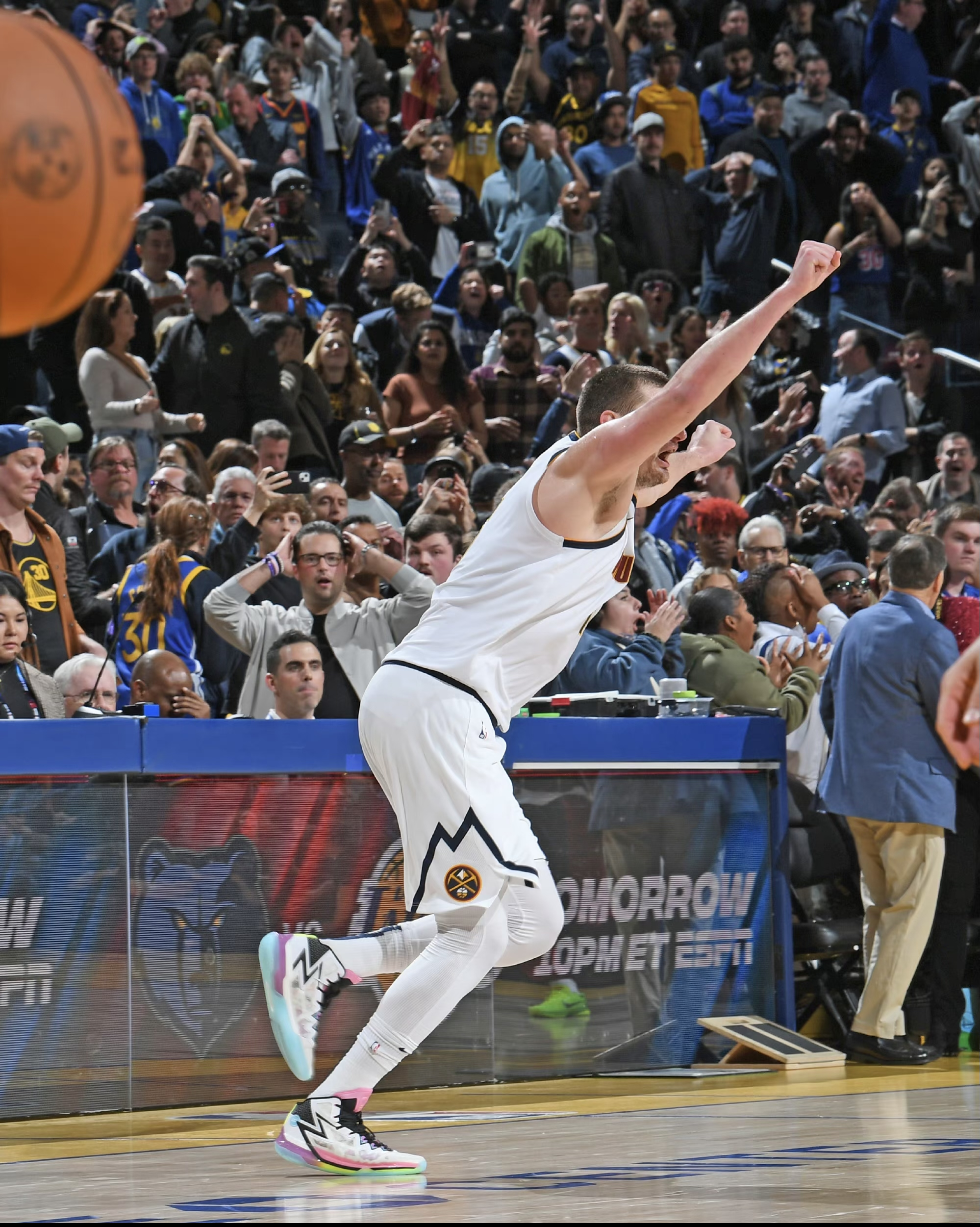 快船绝杀独行侠，约基奇高光表现