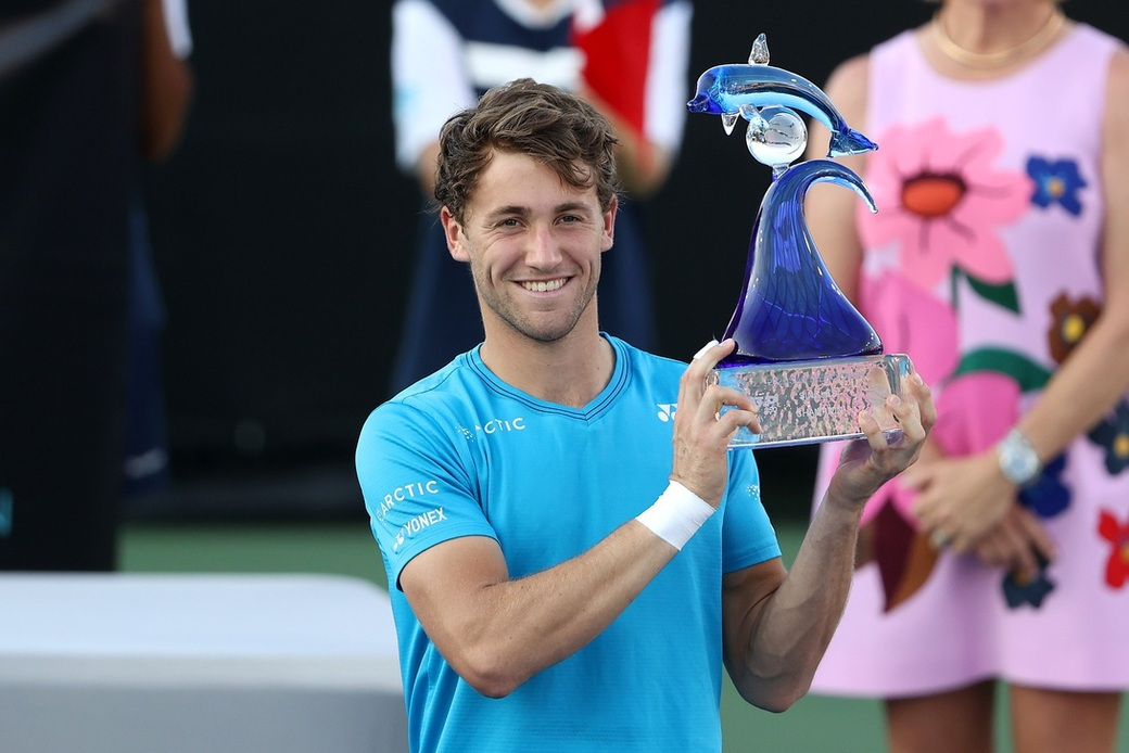 年终总决赛轻取温网，鲁德点燃赛场