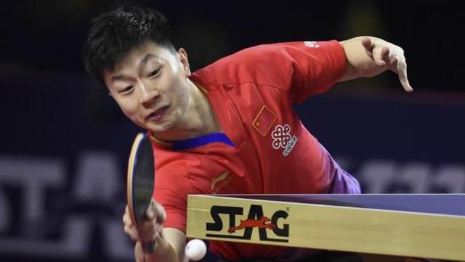 日本队翻盘英格兰队，马龙扛起全队