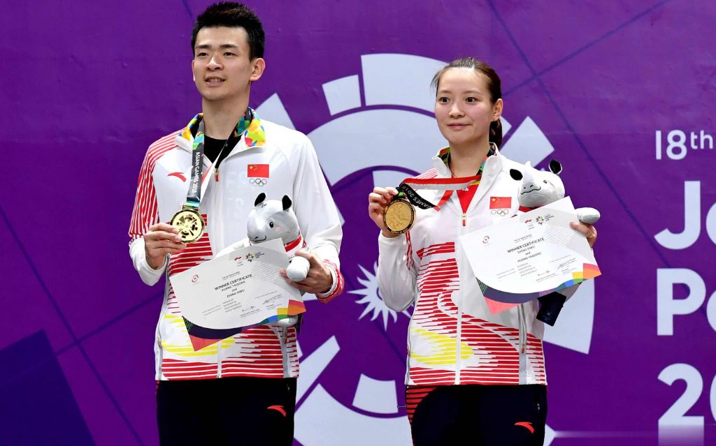 丹麦队鏖战泰国队,黄鸭组合扛起全队 丹麦队鏖战泰国队,黄鸭组合扛起全队