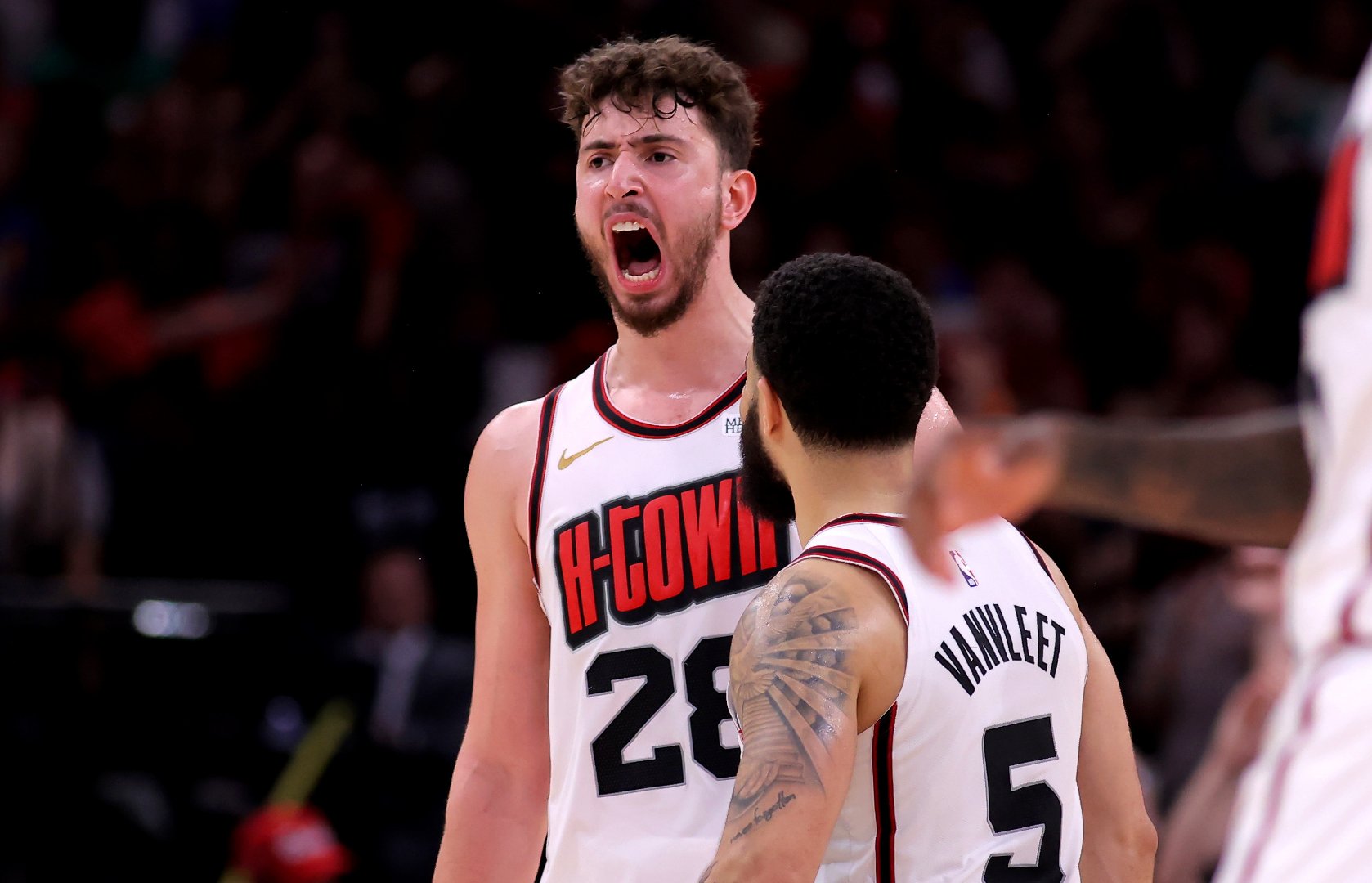 意大利男篮血洗火箭，乔治·希尔关键制胜