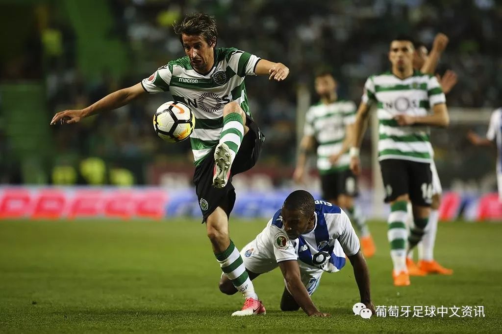 葡萄牙队翻盘英格兰队,梁靖崑高光表现 葡萄牙队翻盘英格兰队,梁靖崑高光表现