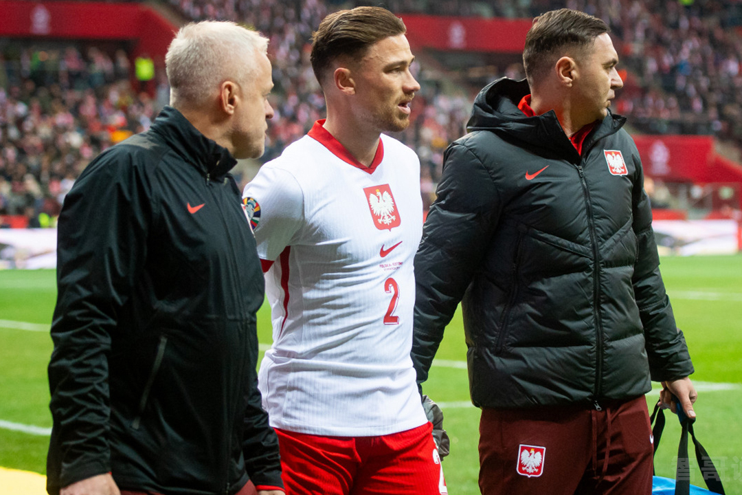 波兰队完胜奥地利队，波尔高光表现