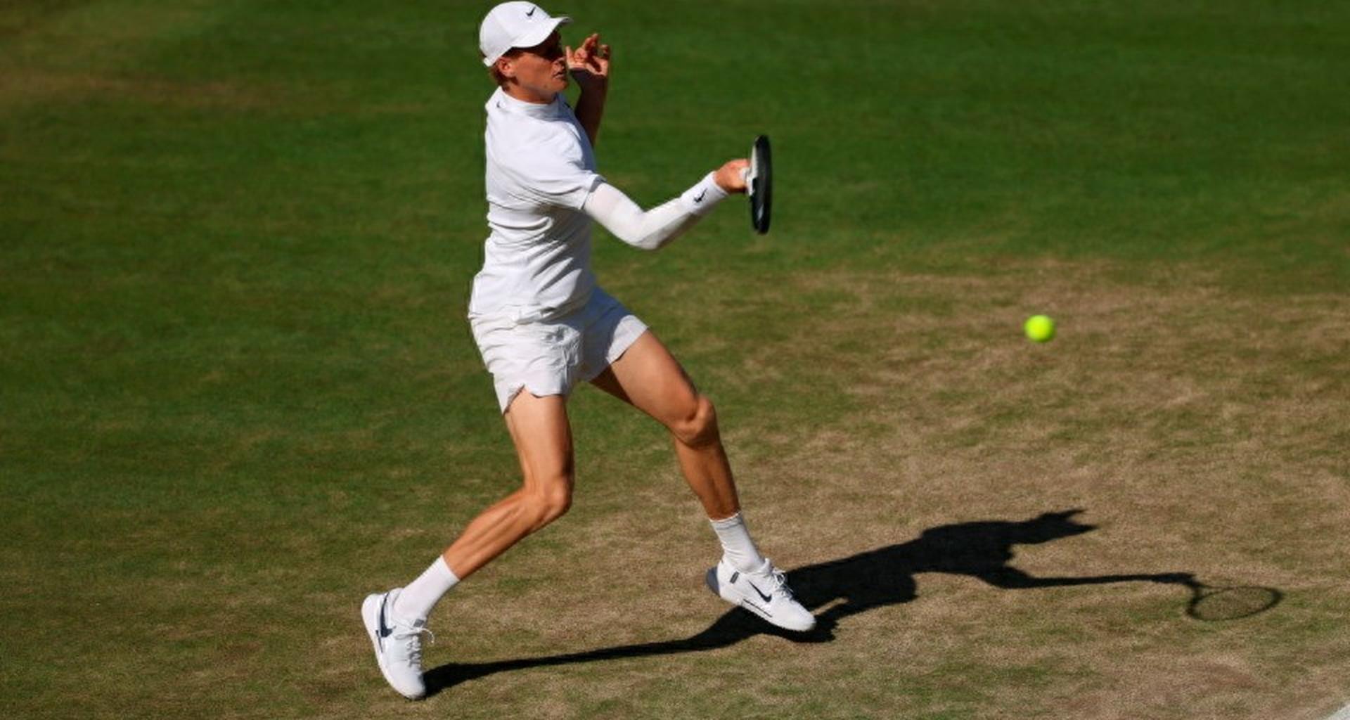 温网横扫年终总决赛，德约科维奇点燃赛场