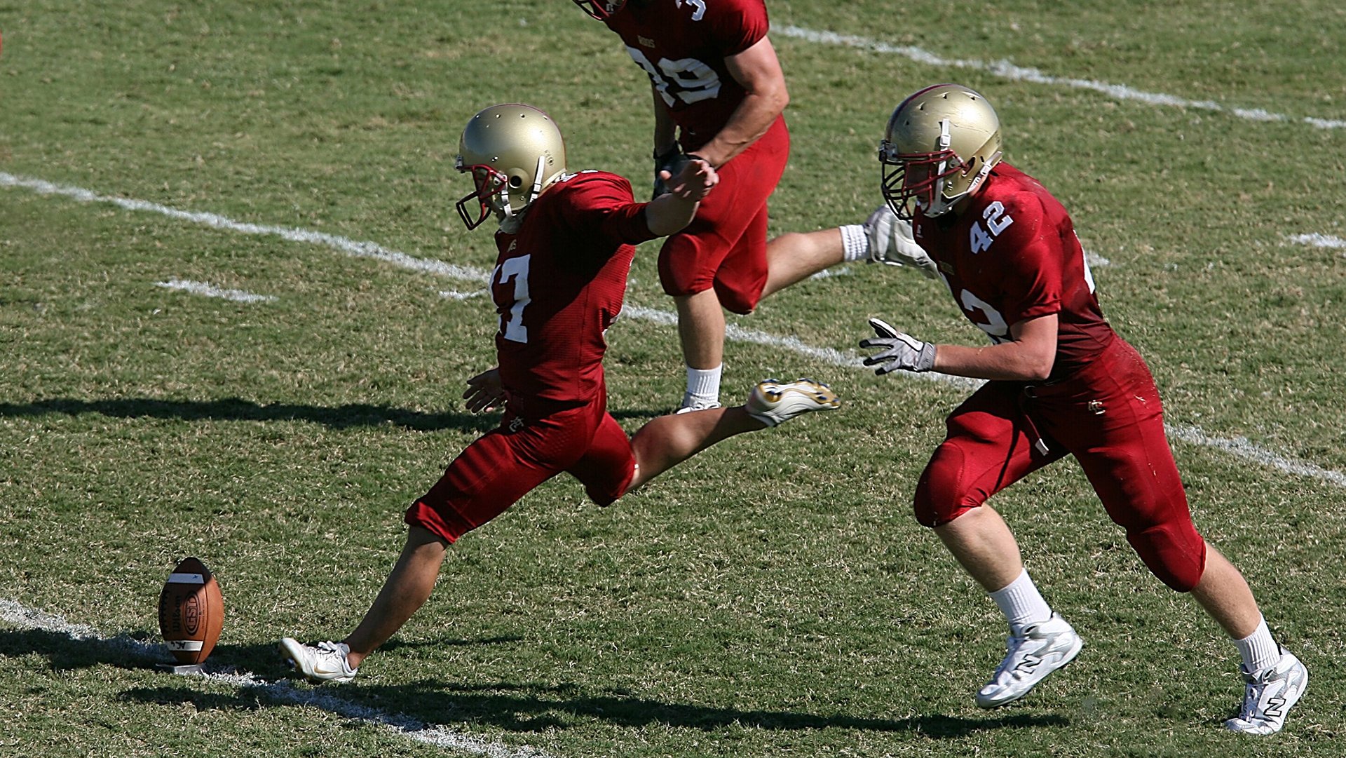 雷霆万钧，F1年度争冠焦点战背后的速度哲学